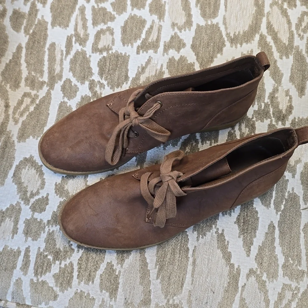 Indigo Dr. men's shoes size 8.5M